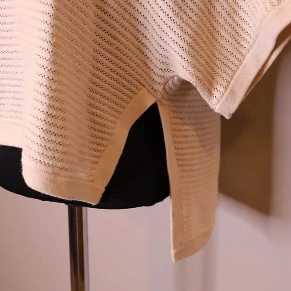 Babaton Knit Boxy Sweater Sz XS - Picture 6 of 7